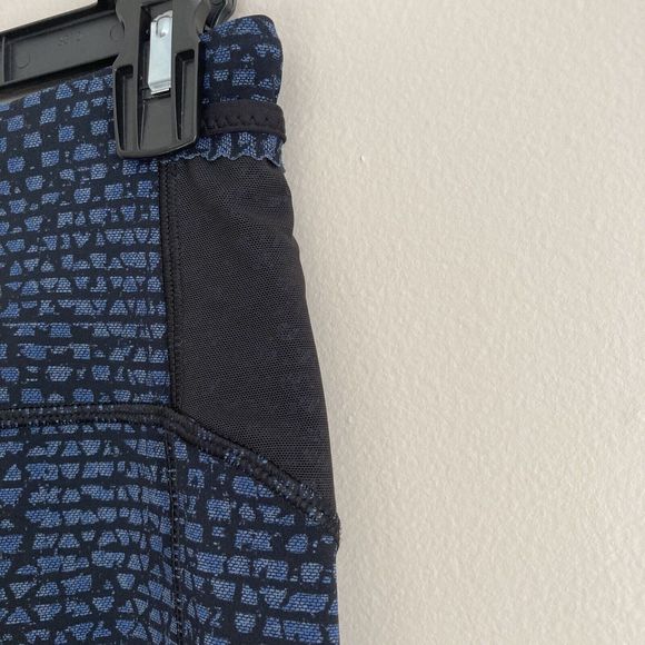 Lululemon Free Runner Crop Womens 4 Shatter Weave Desert Teal Alberta Lake Black - Picture 4 of 12